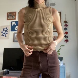 Vintage Sleeveless Turtleneck